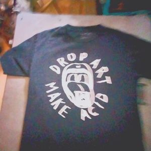Moniker LA "drop art make acid " t shirt. Men's Med